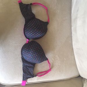 Victoria s secret 34 DD push up bra